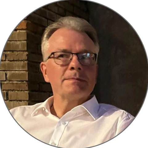 Jyrki Hankaniemi, OMT-fysioterapeutti